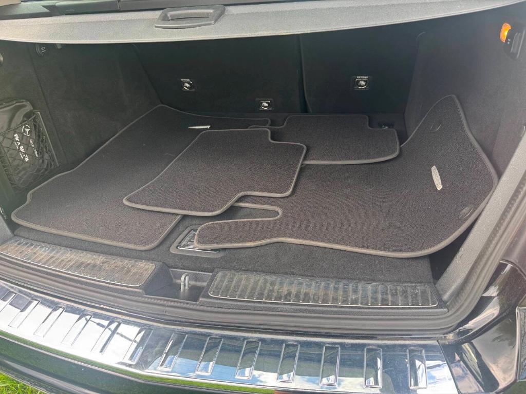 used 2011 Mercedes-Benz GLK-Class car, priced at $8,900