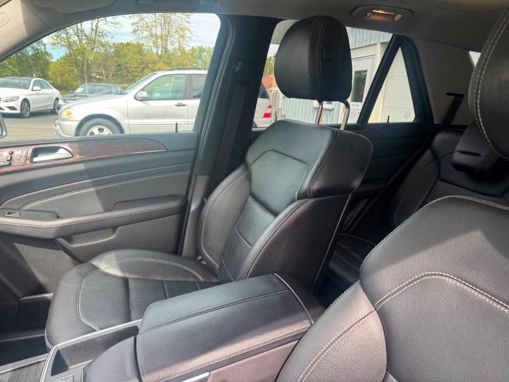 used 2012 Mercedes-Benz M-Class car, priced at $10,500