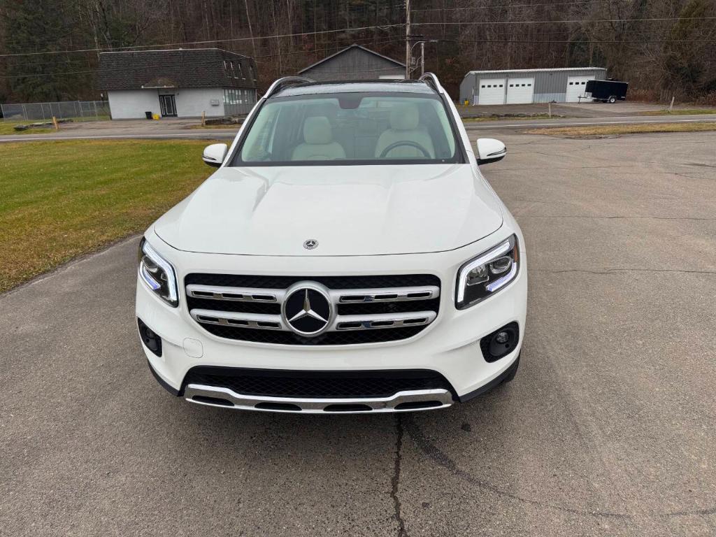 used 2023 Mercedes-Benz GLB 250 car, priced at $36,900