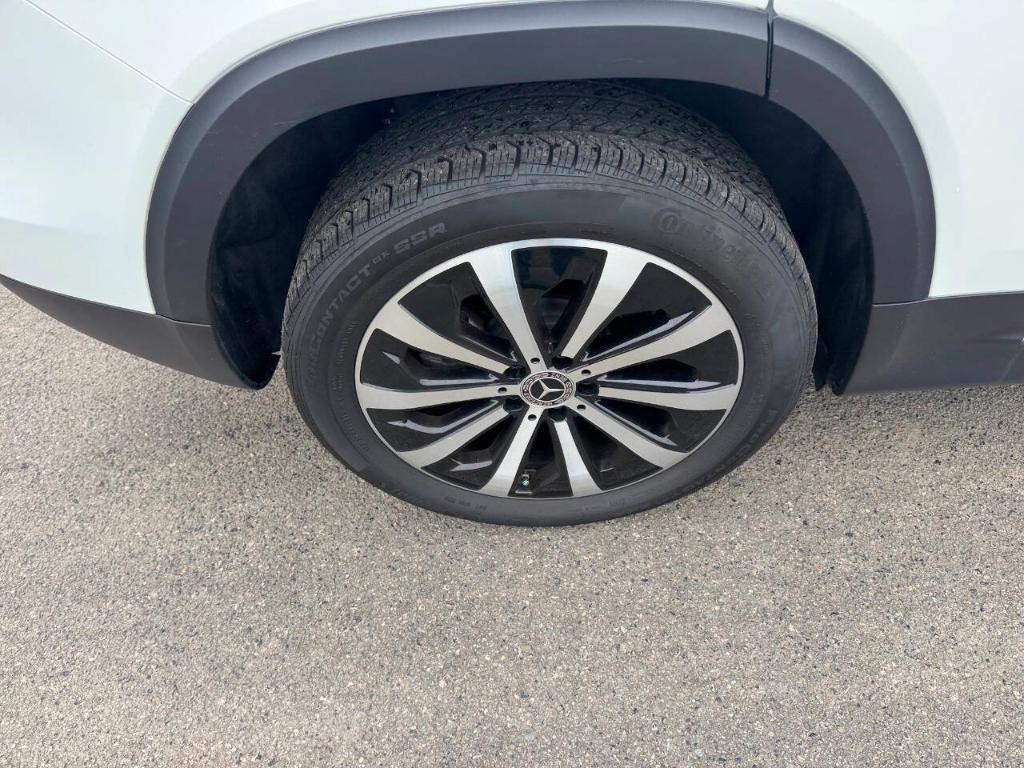 used 2023 Mercedes-Benz GLB 250 car, priced at $36,900