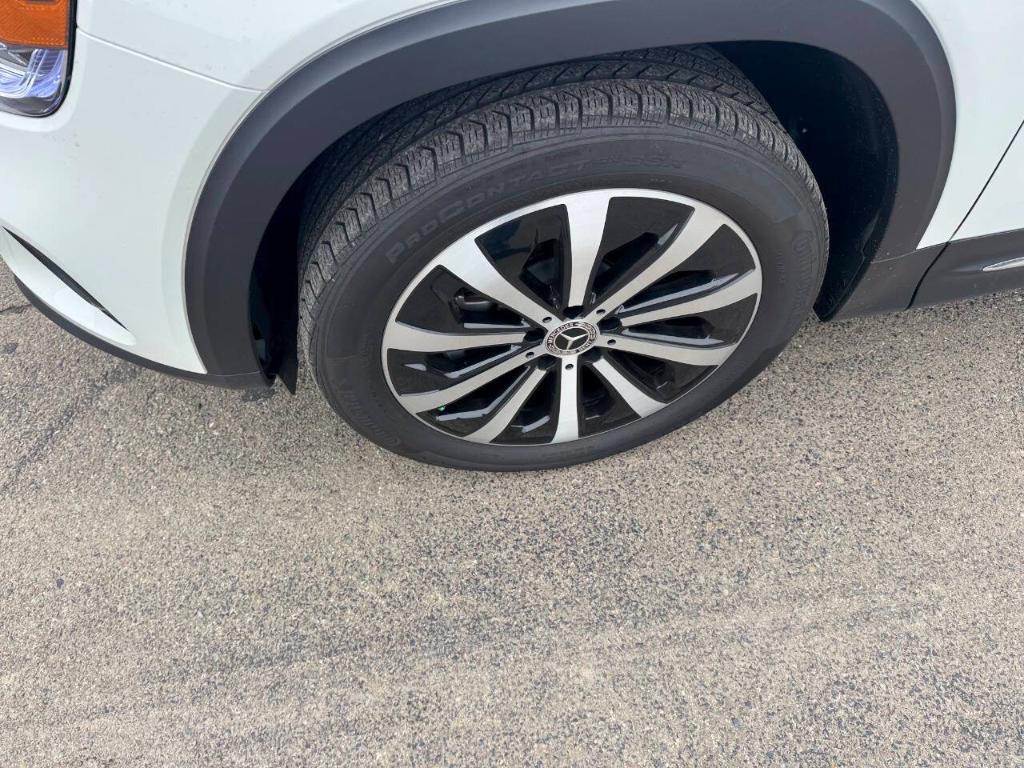 used 2023 Mercedes-Benz GLB 250 car, priced at $36,900