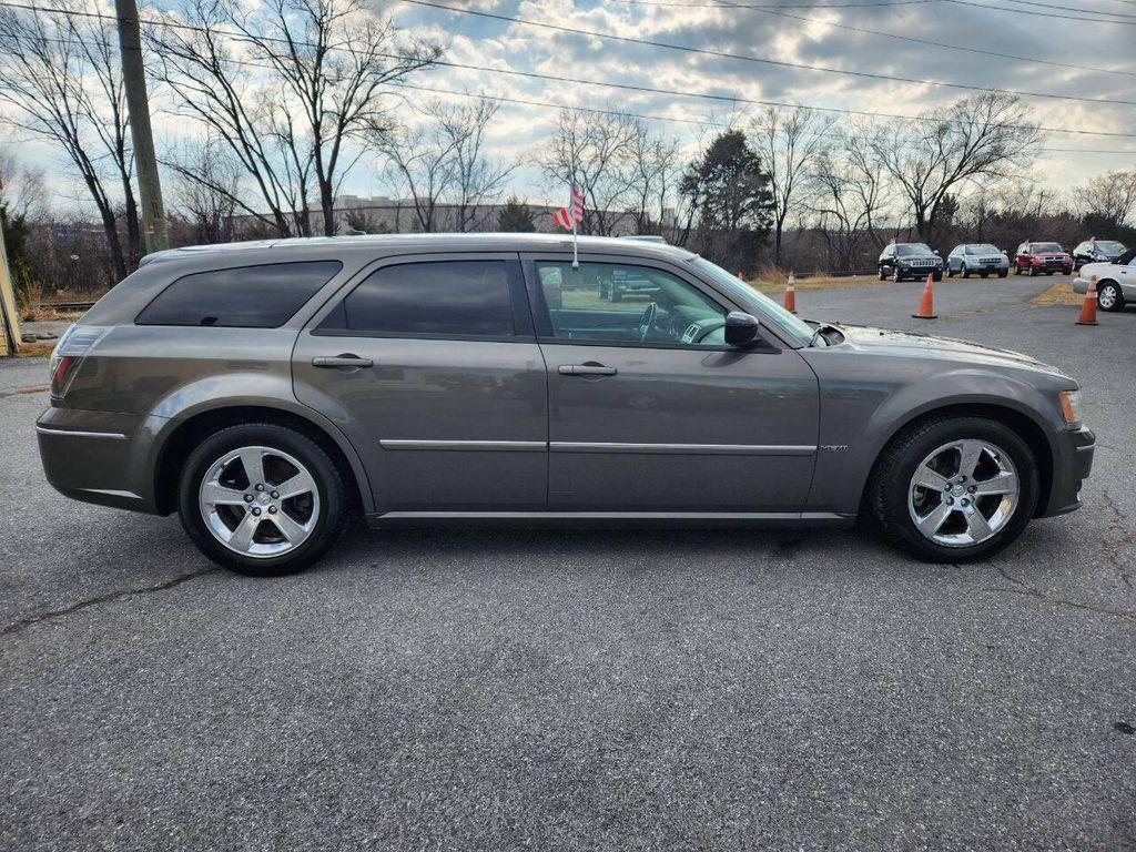 used 2008 Dodge Magnum car, priced at $7,999