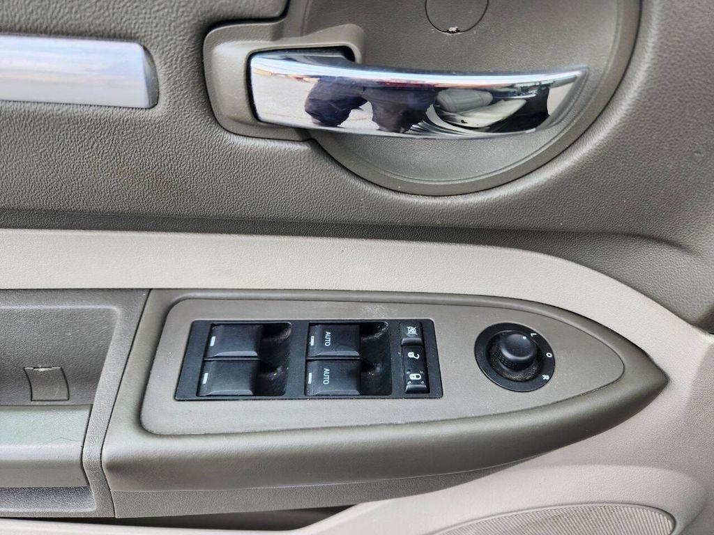 used 2008 Dodge Magnum car, priced at $7,999