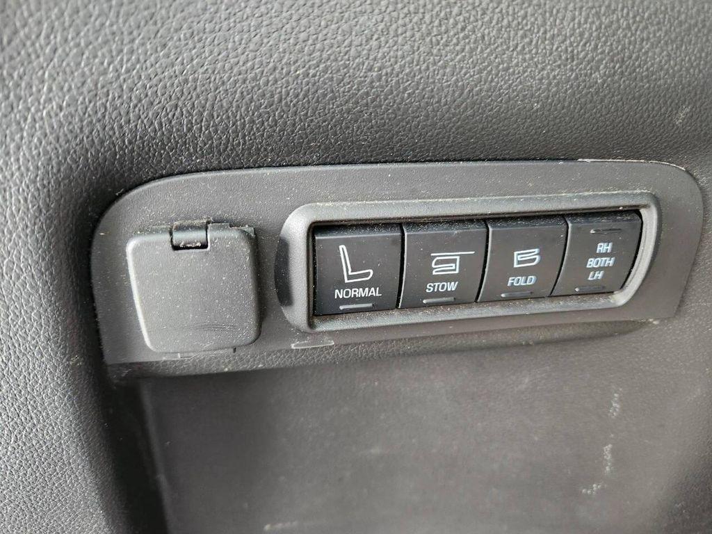 used 2013 Ford Explorer car, priced at $9,999