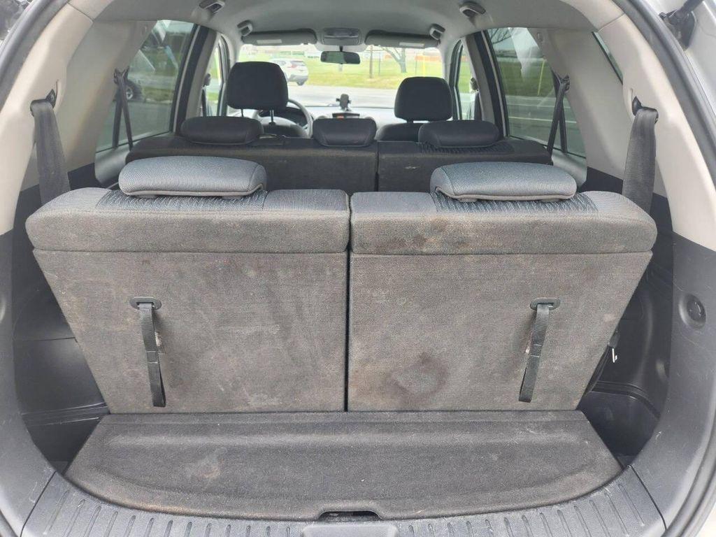 used 2009 Kia Rondo car, priced at $5,999