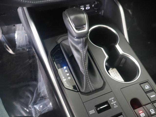 used 2023 Toyota Highlander car, priced at $33,990