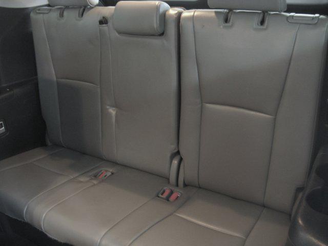 used 2022 Toyota Highlander car, priced at $32,999