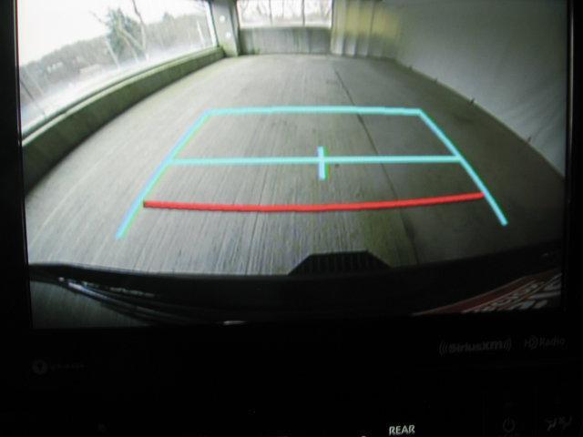 used 2022 Toyota Highlander car, priced at $32,999