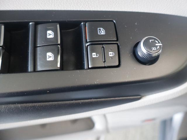 used 2016 Toyota Highlander car, priced at $22,490