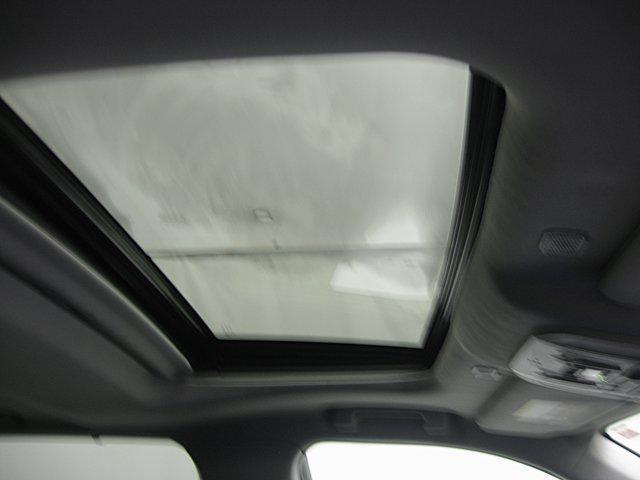 used 2023 Toyota Highlander car, priced at $34,491