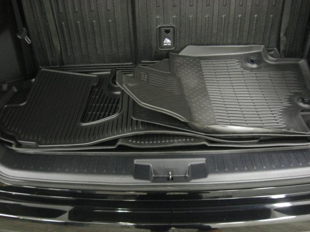 used 2023 Toyota Highlander car, priced at $34,491