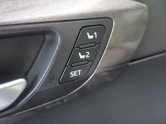 used 2023 Toyota Highlander car, priced at $38,465
