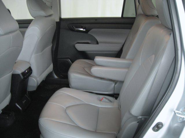used 2023 Toyota Highlander car, priced at $40,191