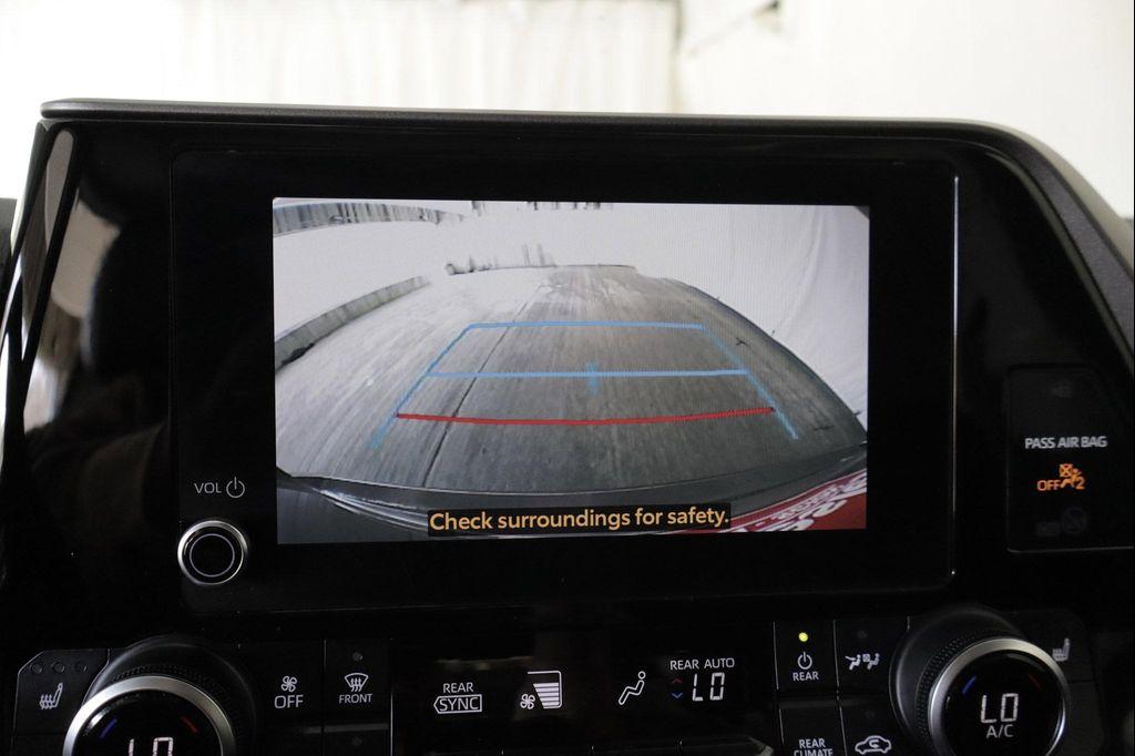 used 2024 Toyota Highlander car, priced at $40,466