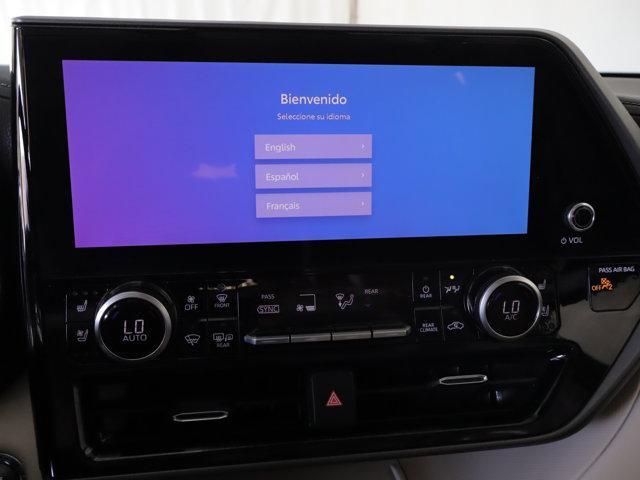 used 2023 Toyota Highlander car, priced at $39,990