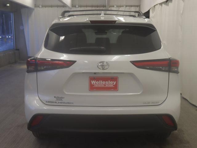 used 2023 Toyota Highlander car, priced at $35,991