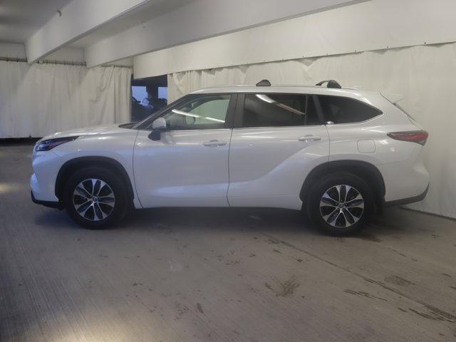 used 2023 Toyota Highlander car, priced at $35,991