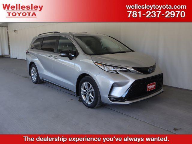 used 2023 Toyota Sienna car, priced at $43,490