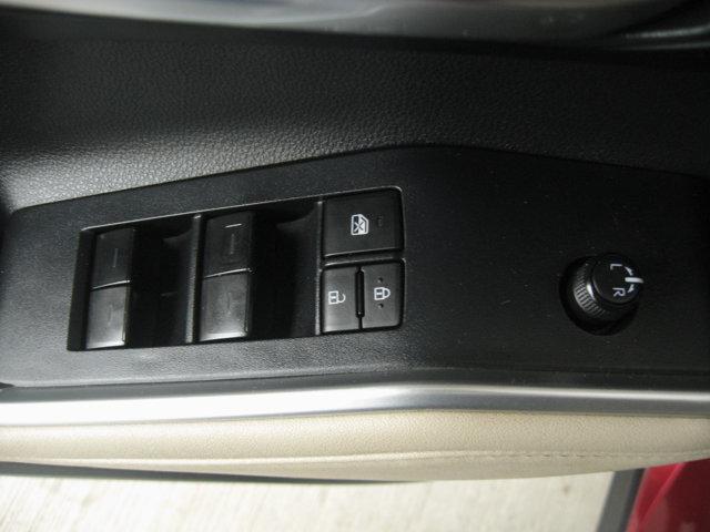 used 2024 Toyota Highlander car, priced at $38,490