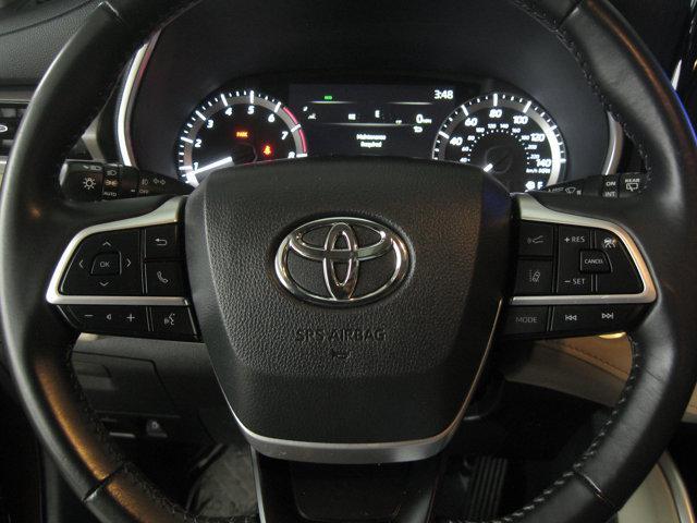 used 2024 Toyota Highlander car, priced at $38,490
