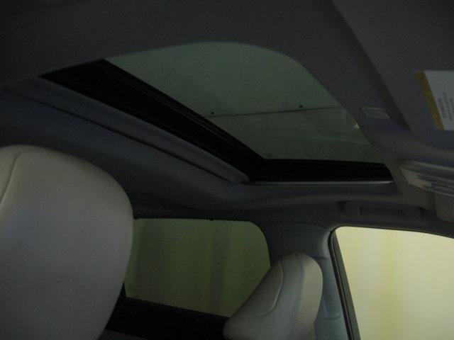 used 2024 Toyota Highlander car, priced at $38,490