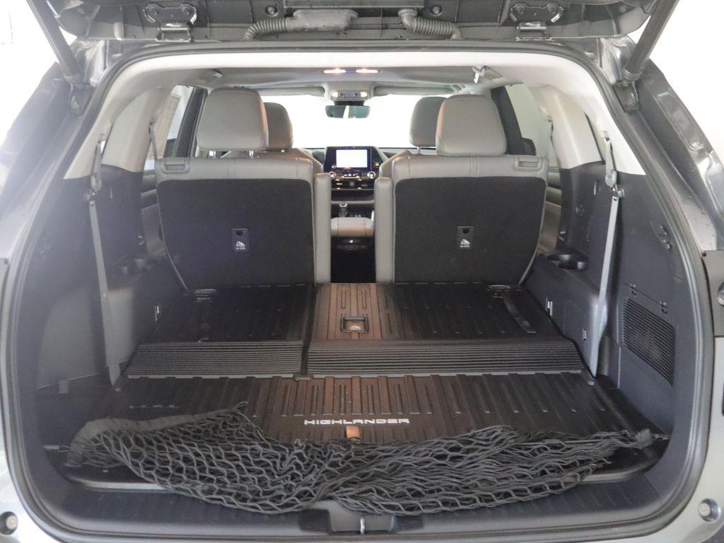 used 2023 Toyota Highlander car, priced at $37,466