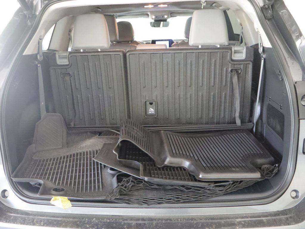 used 2023 Toyota Highlander car, priced at $37,466