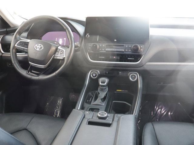 used 2024 Toyota Grand Highlander car, priced at $47,991