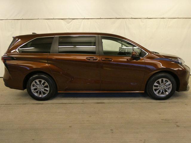 used 2024 Toyota Sienna car, priced at $38,499