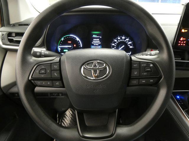 used 2024 Toyota Sienna car, priced at $38,499