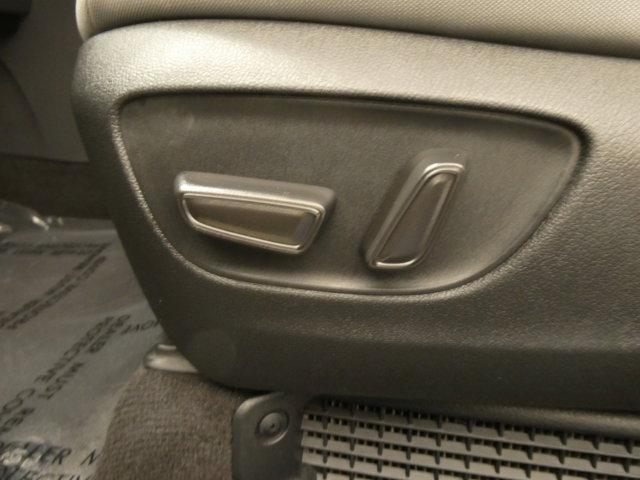 used 2024 Toyota Sienna car, priced at $38,499