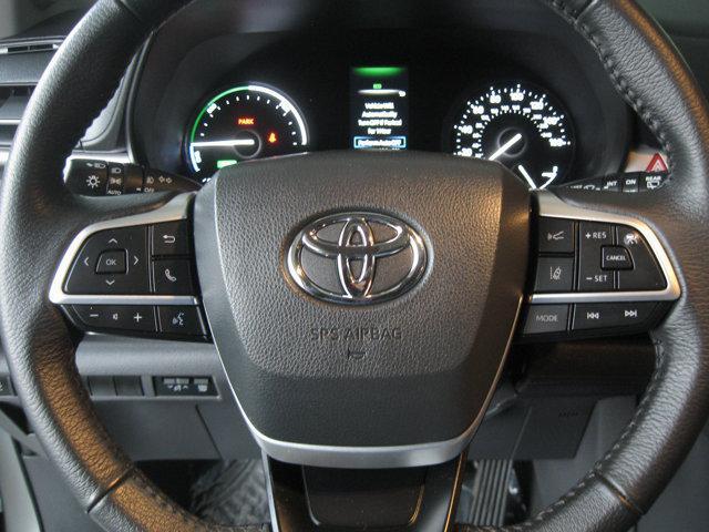 used 2024 Toyota Sienna car, priced at $46,691