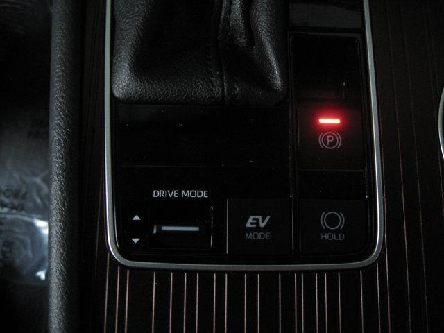 used 2024 Toyota Sienna car, priced at $46,691