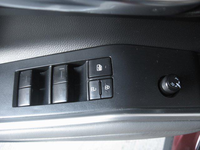 used 2022 Toyota Highlander car, priced at $36,191