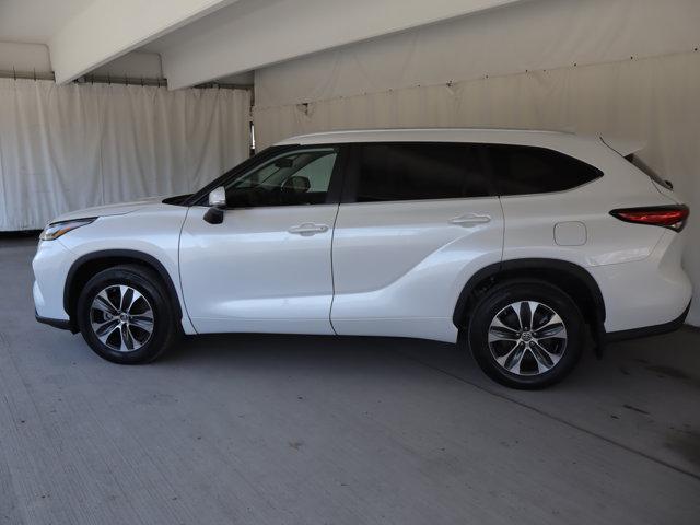 used 2023 Toyota Highlander car, priced at $37,991
