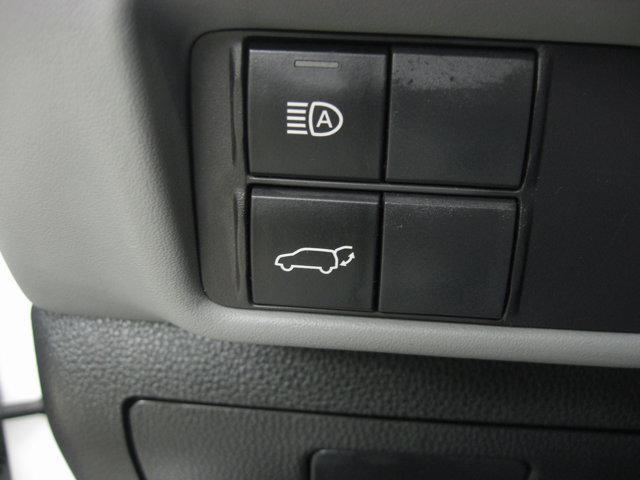 used 2022 Toyota Highlander Hybrid car, priced at $32,490