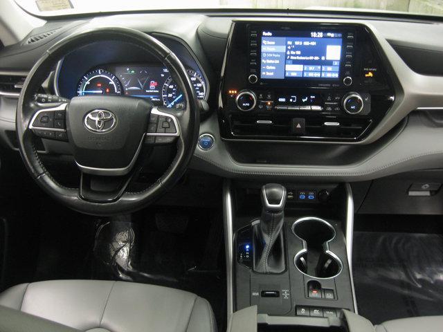 used 2022 Toyota Highlander Hybrid car, priced at $32,490