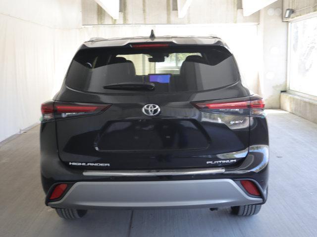 new 2026 Toyota Highlander Hybrid car, priced at $57,248