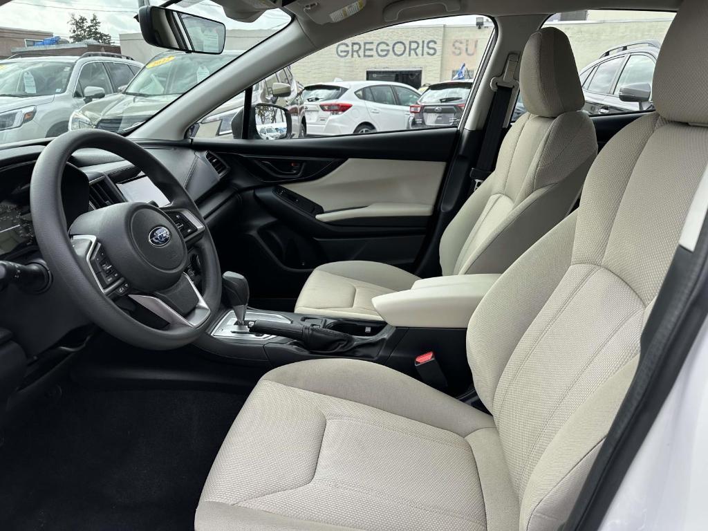 2023 Crystal White Pearl Subaru Impreza