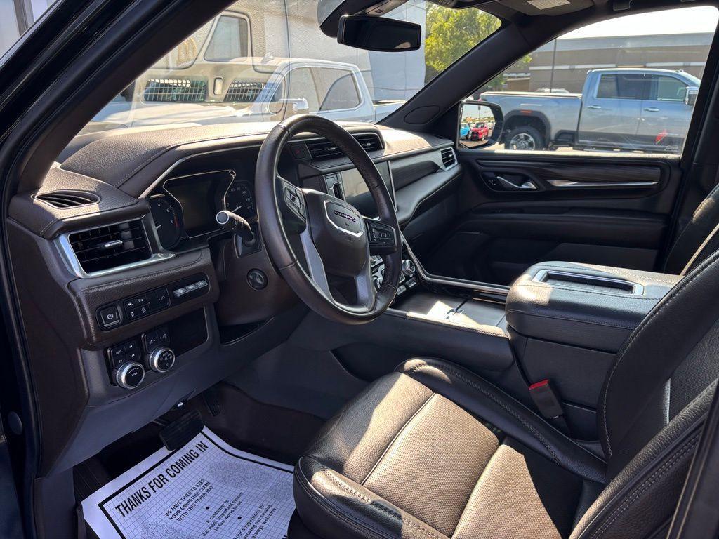 used 2021 GMC Yukon XL car, priced at $45,995