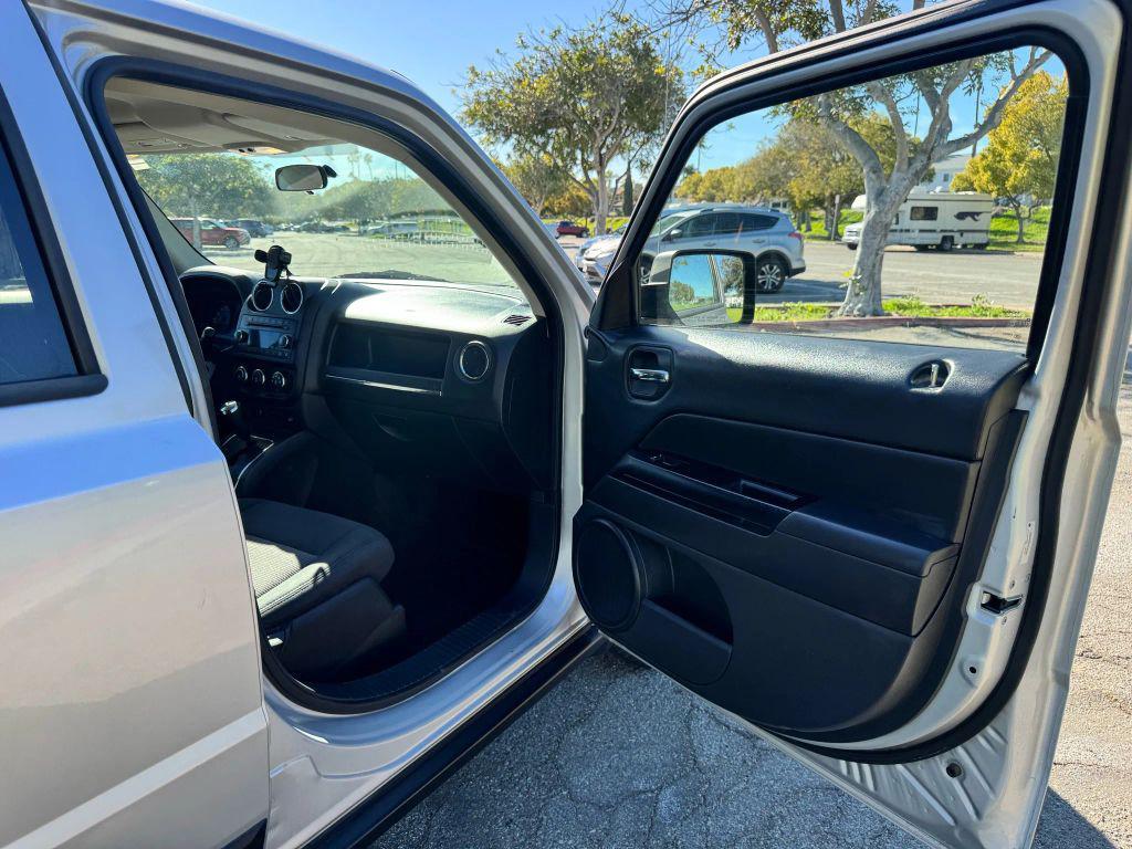 used 2013 Jeep Patriot car, priced at $5,490