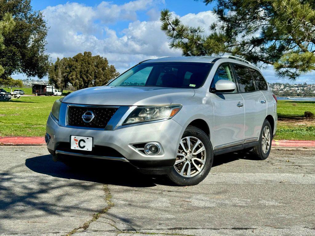 used 2013 Nissan Pathfinder car, priced at $6,990