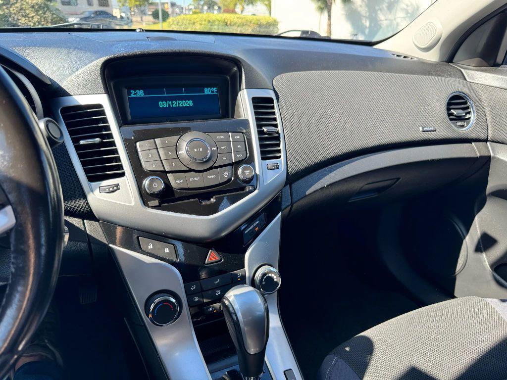 used 2014 Chevrolet Cruze car, priced at $5,990