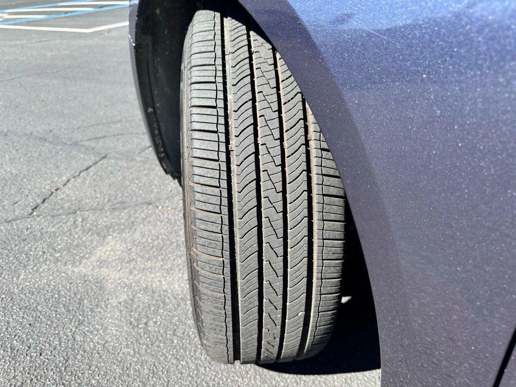 used 2014 Chevrolet Cruze car, priced at $5,990