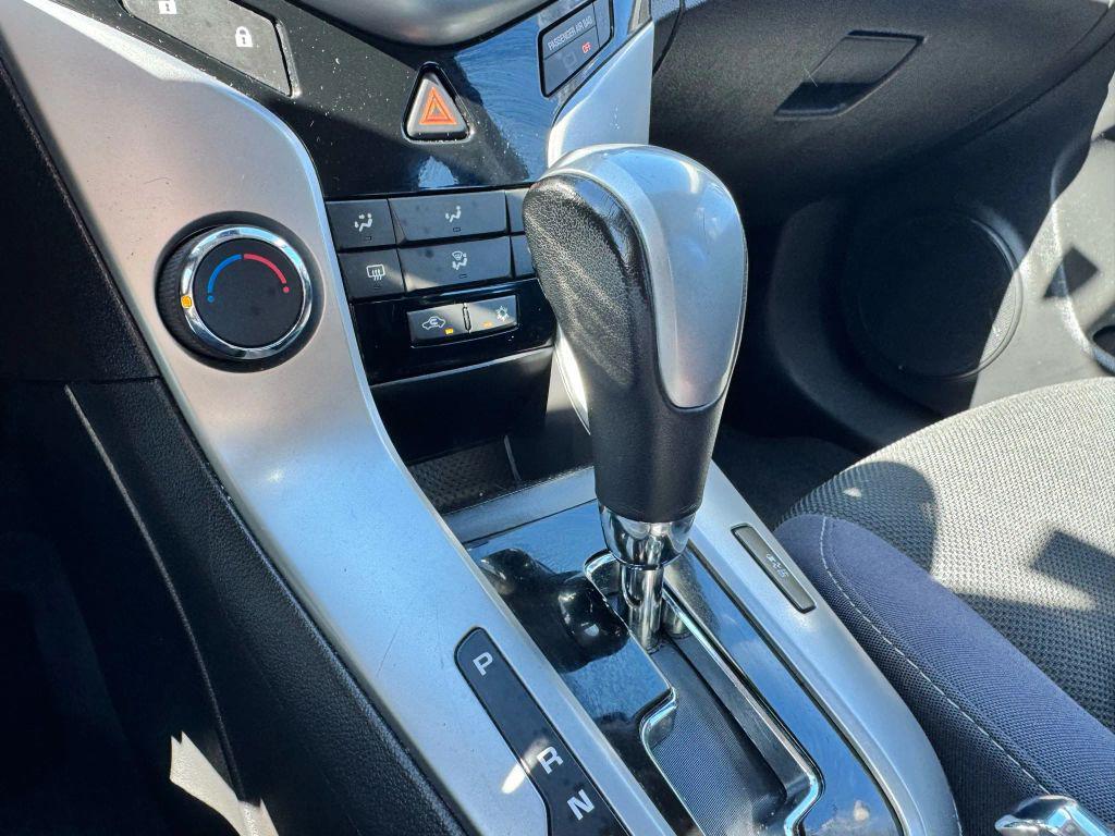 used 2014 Chevrolet Cruze car, priced at $5,990