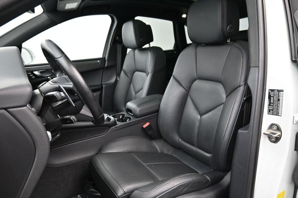 used 2023 Porsche Macan car, priced at $61,900