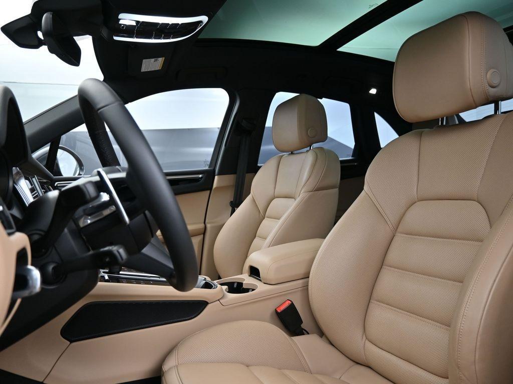 used 2025 Porsche Macan car, priced at $68,900
