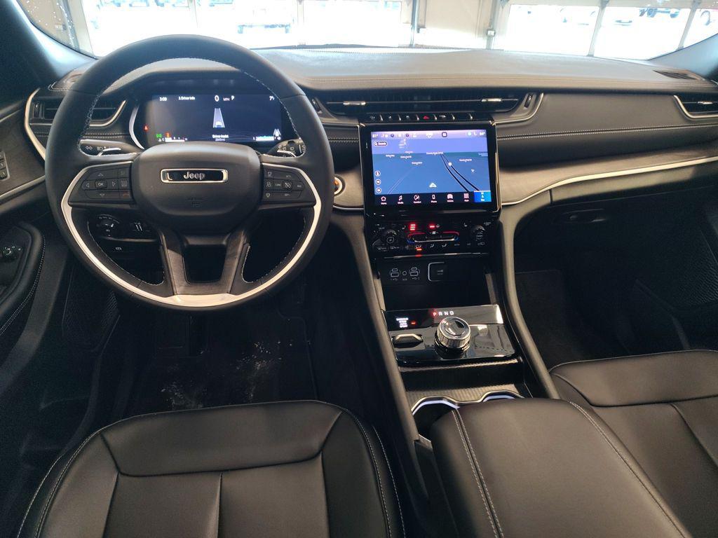 new 2025 Jeep Grand Cherokee L car, priced at $43,093