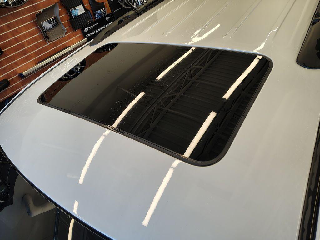 used 2025 Dodge Durango car, priced at $37,997