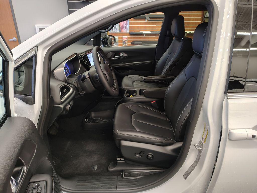 new 2026 Chrysler Voyager car, priced at $38,284